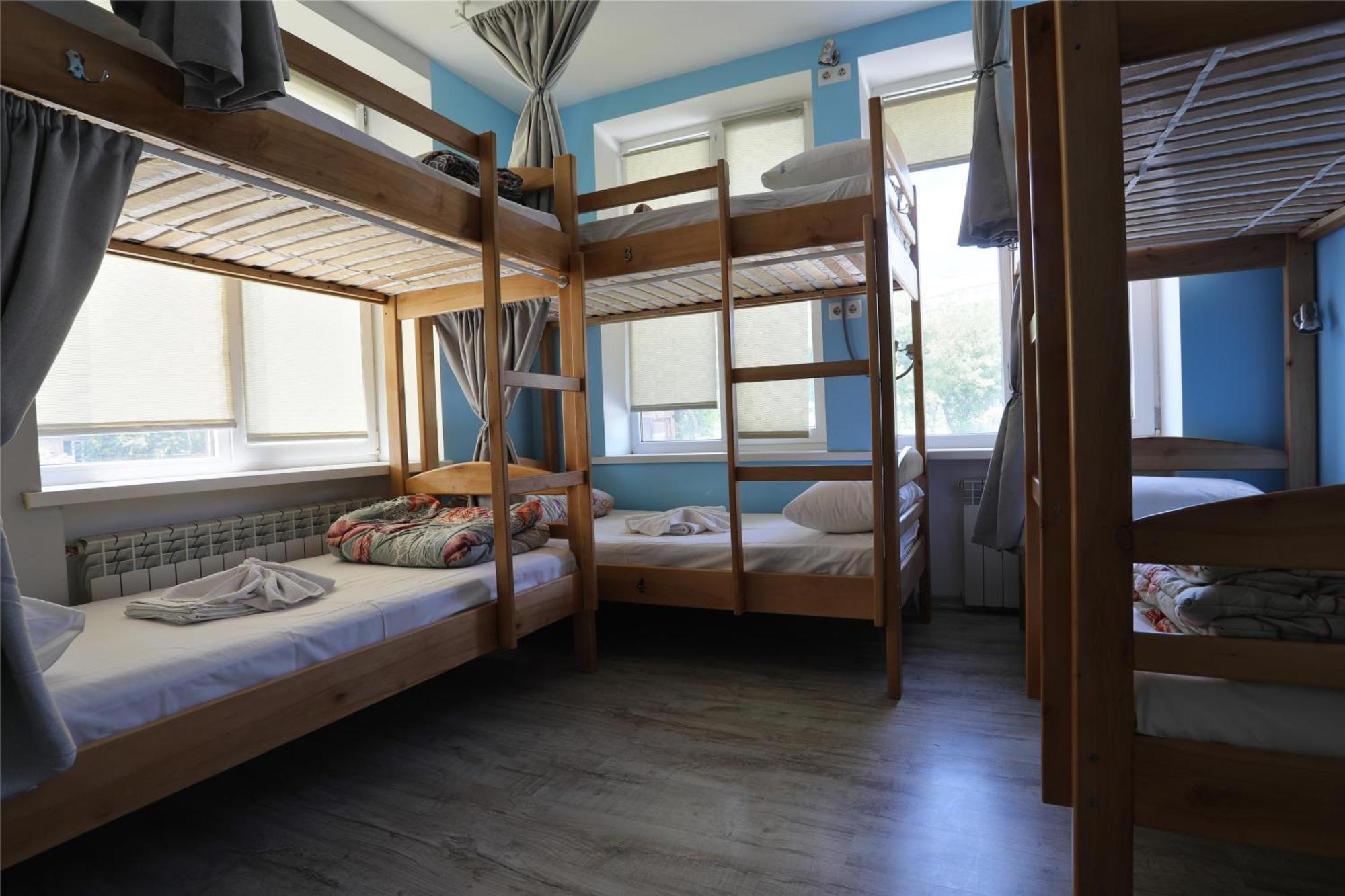 Light Life Hostel Kiev Extérieur photo